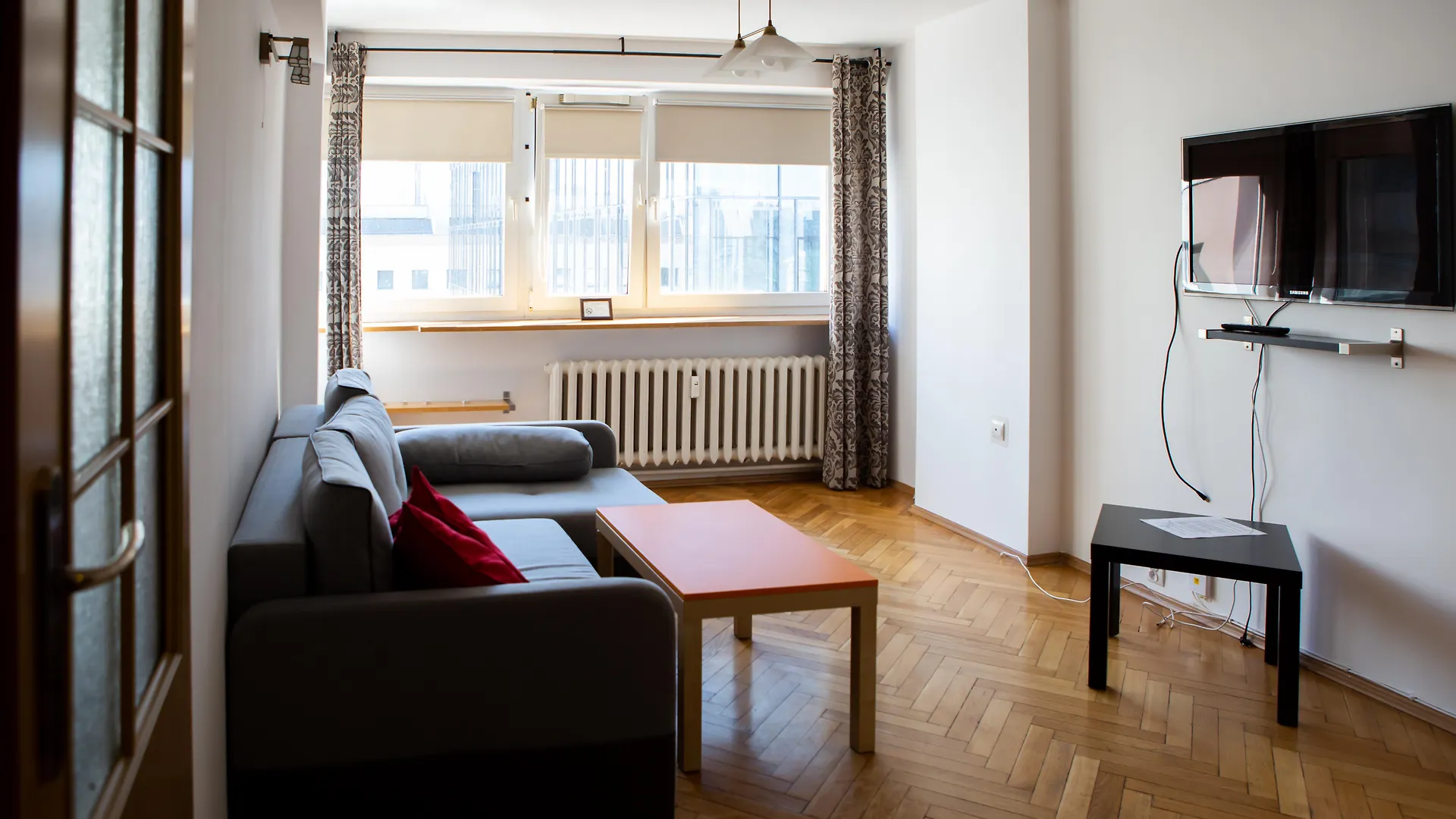 Bonapartments Warsaw Apartment